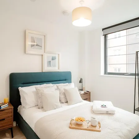 Parking Spacious Pad Wifi Family Contractors Apartamento